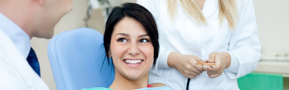 10 bonnes raisons de consulter régulièrement votre dentiste